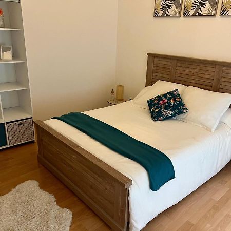 Appartement Au Calme - Proche Centre Ville Chalons en Champagne Luaran gambar