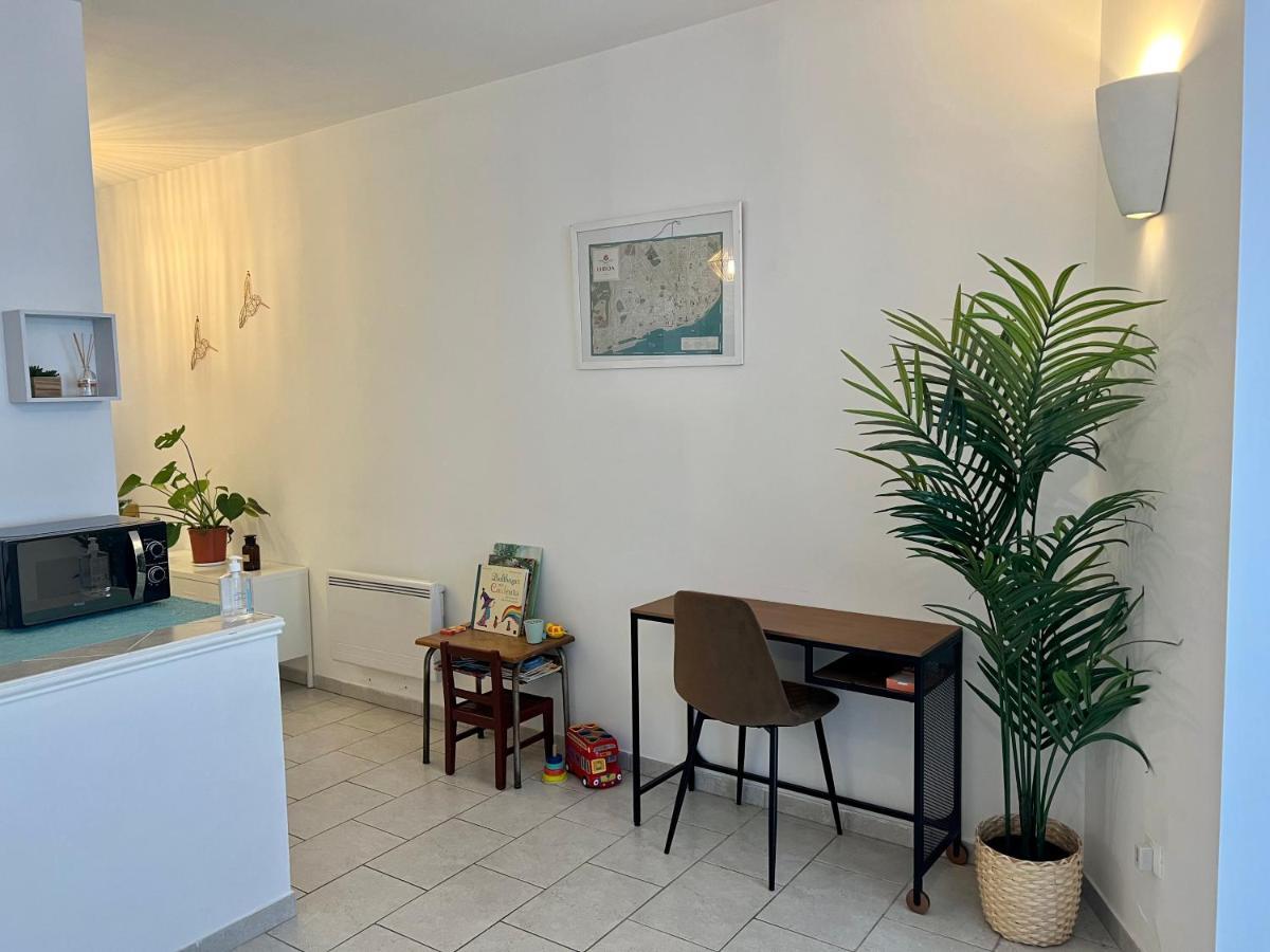 Appartement Au Calme - Proche Centre Ville Chalons en Champagne Luaran gambar